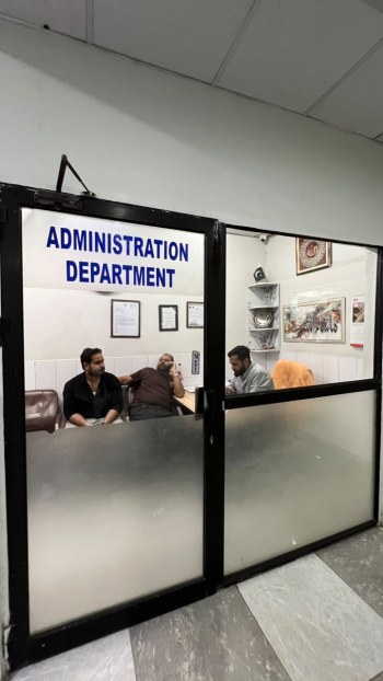 Awadh Hospital Executive Administration & Reception - Facility Photo 4