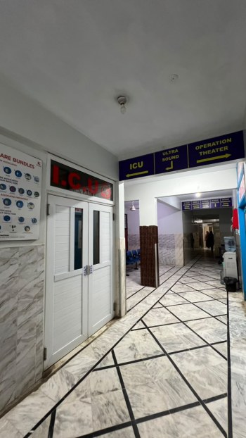 Awadh Hospital Adult Intensive Care Unit (ICU) - Facility Photo 5